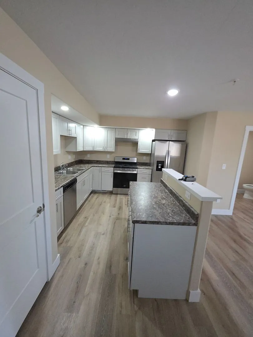 1645 North 7th Street — Photo 3