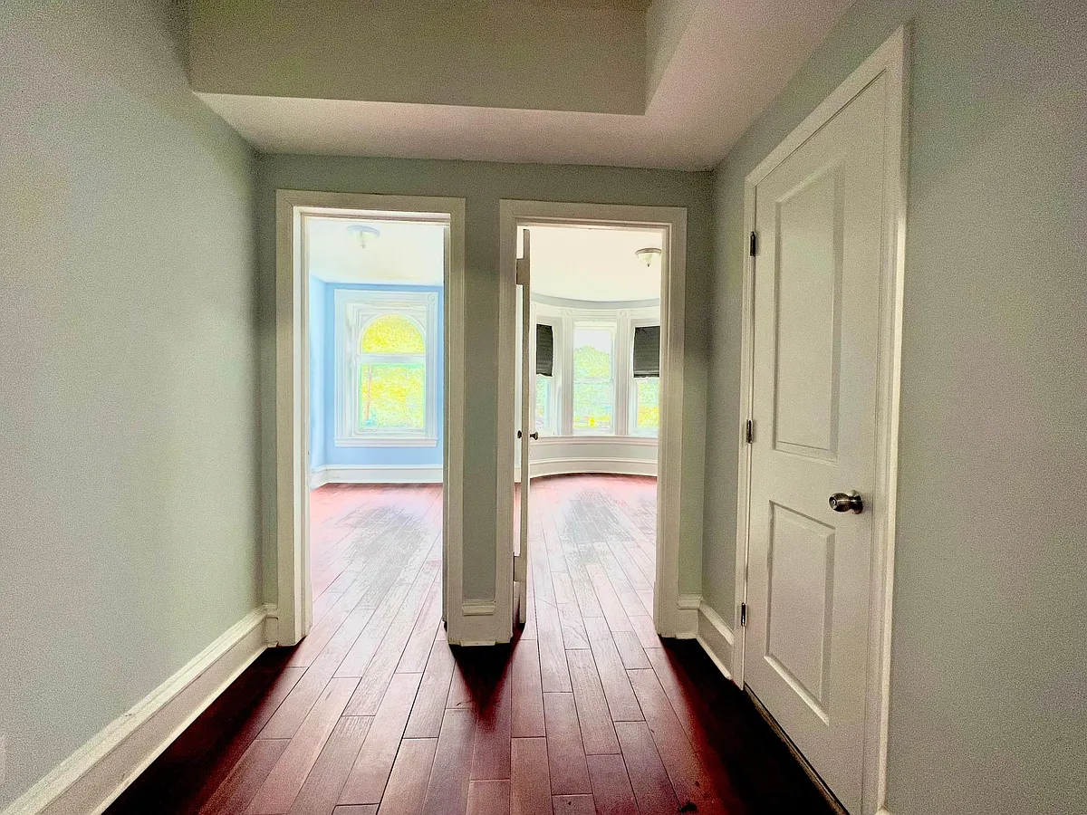 Building Photo - 4224 Parkside Ave #2A