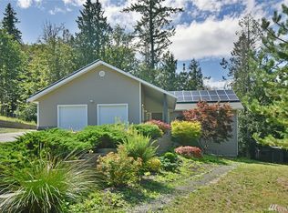 17055 Finley Rd NE, Poulsbo, WA 98370