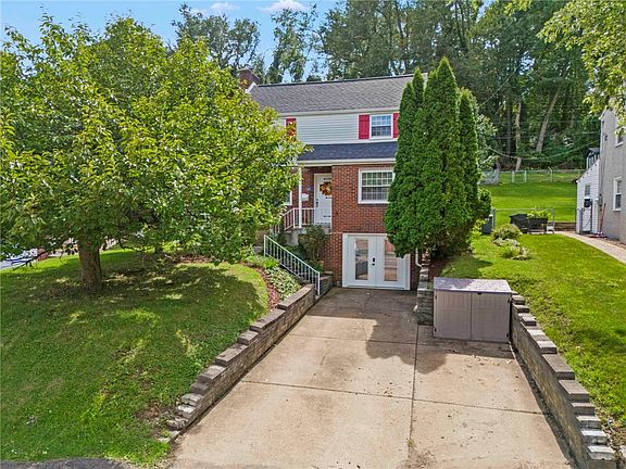 3rd image of 322 Vanadium Rd