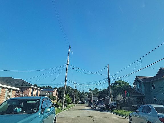 4th image of 4709 Marjorie Ln