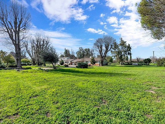 2nd image of 16070 Houston Rd