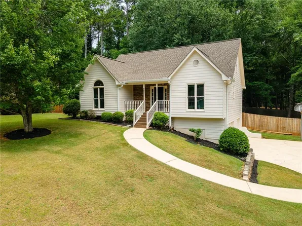 7395 Wynfield Dr, Cumming, GA 30040