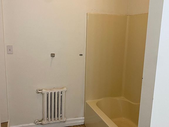 4th image of 176 Madison Ave #1