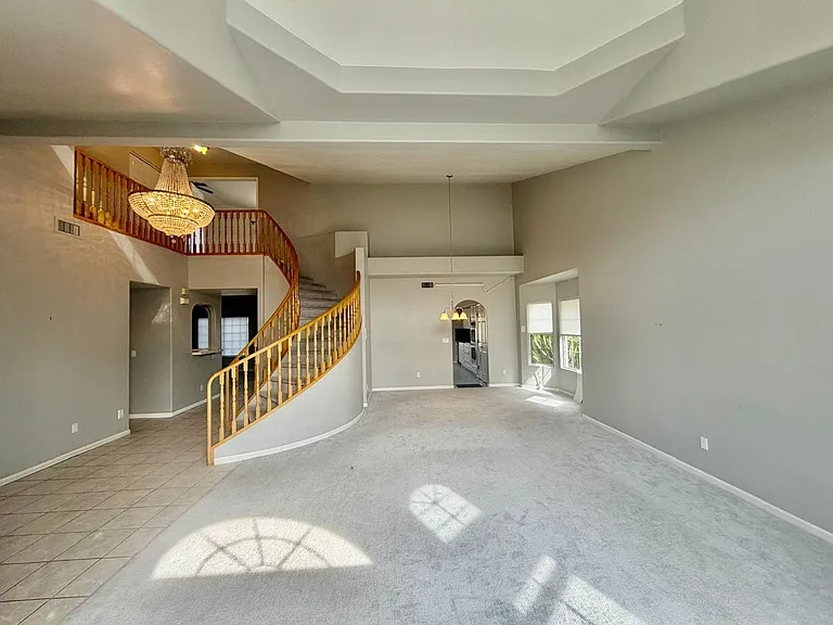 11018 N Mountain Breeze Dr — Photo 10
