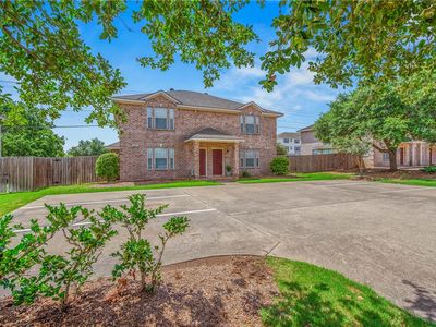 1125-1127 Gridiron Dr, College Station, TX, 77840