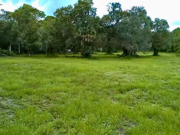 3rd image of 7061 FLAGHOLE Road
