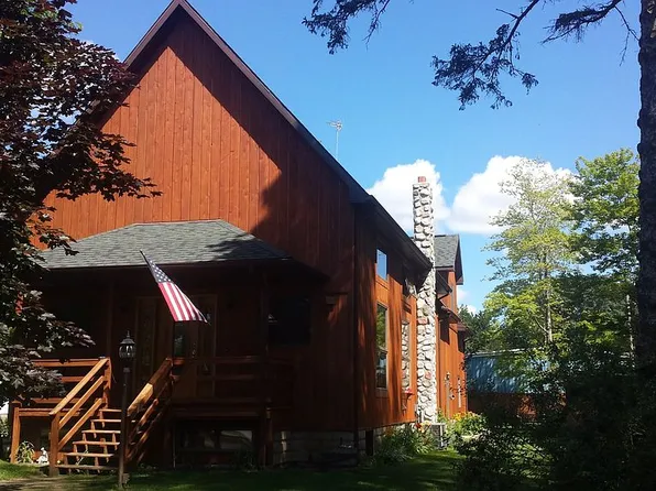 901 E State St, East Tawas, MI 48730