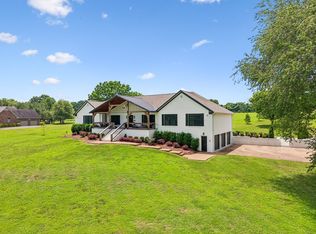 1930 Rock Springs Rd, Columbia, TN 38401