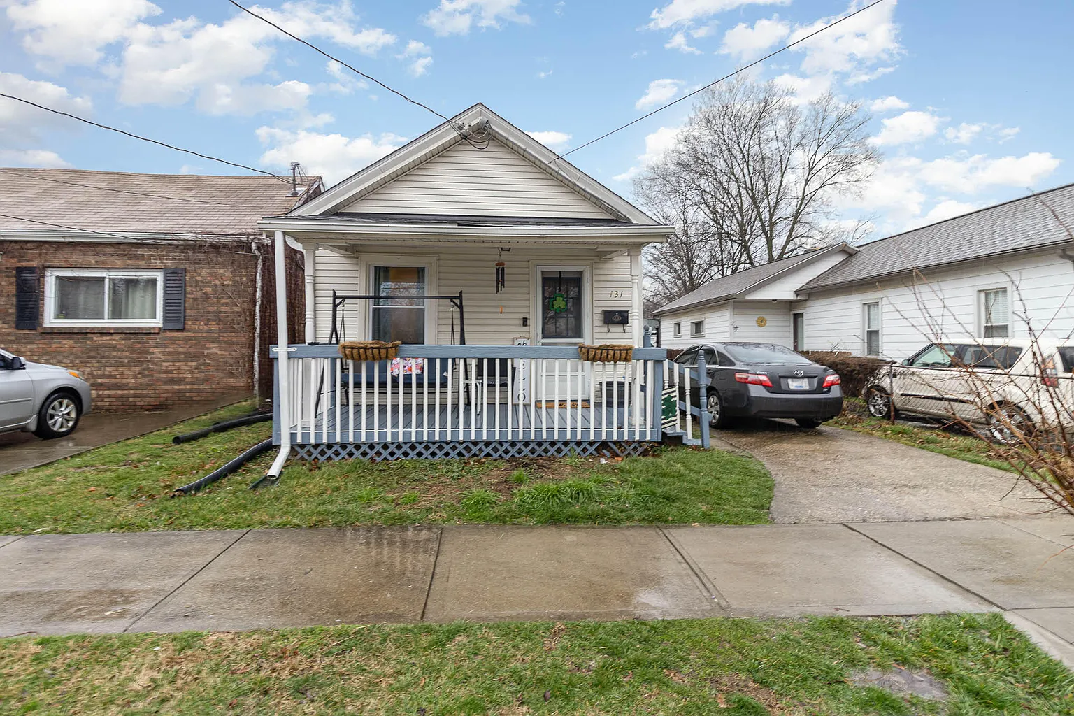 131 Kenton St photo 1