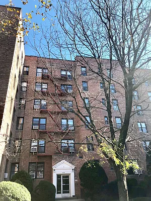 Sold by Maximillion Realty, Inc. | media 13