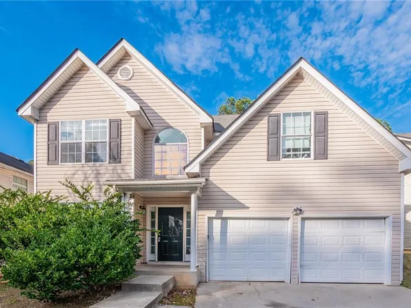 2931 Two Lake Cir, Atlanta, GA 30349