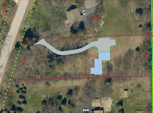 7005 Du Page Dr, Downers Grove, IL 60517