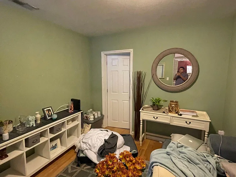 2336 S 15th St #2 — Photo 9