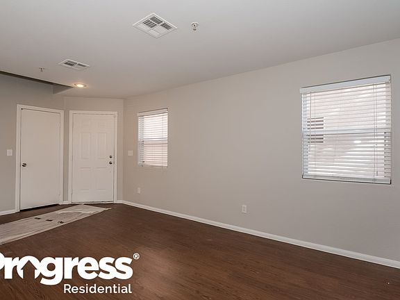 2nd image of 3011 Sunrise Bay Ave