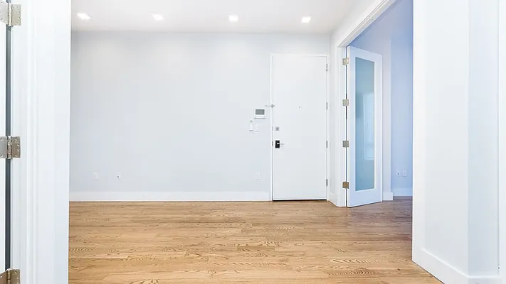 Rented by Nooklyn NYC LLC | media 24