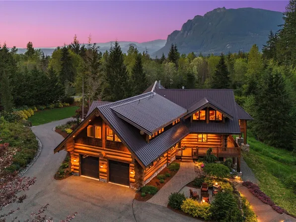 16323 Reserve Drive SE, North Bend, WA 98045