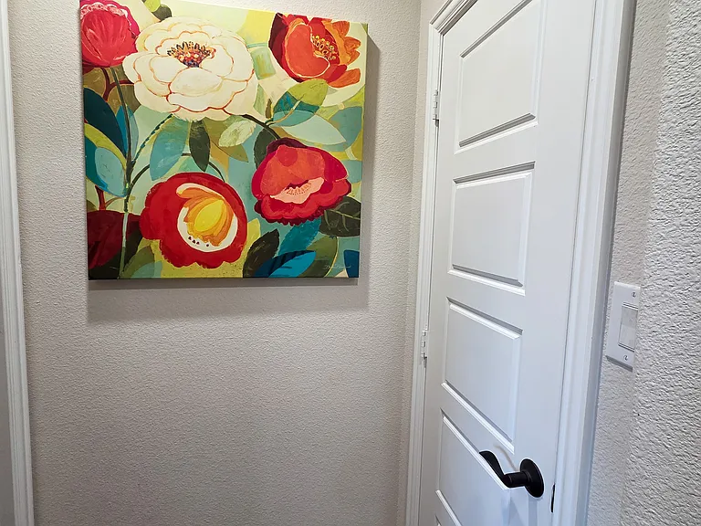 Linen Closet 2a
