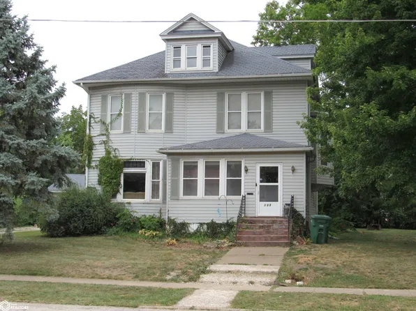 102 S Bloomfield Ave, Bloomfield, IA 52537
