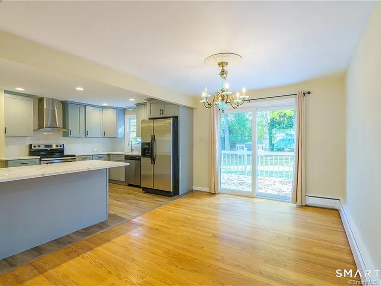 33 Sky View Dr — Photo 9