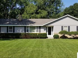 1718 S 114th St, Omaha, NE 68144