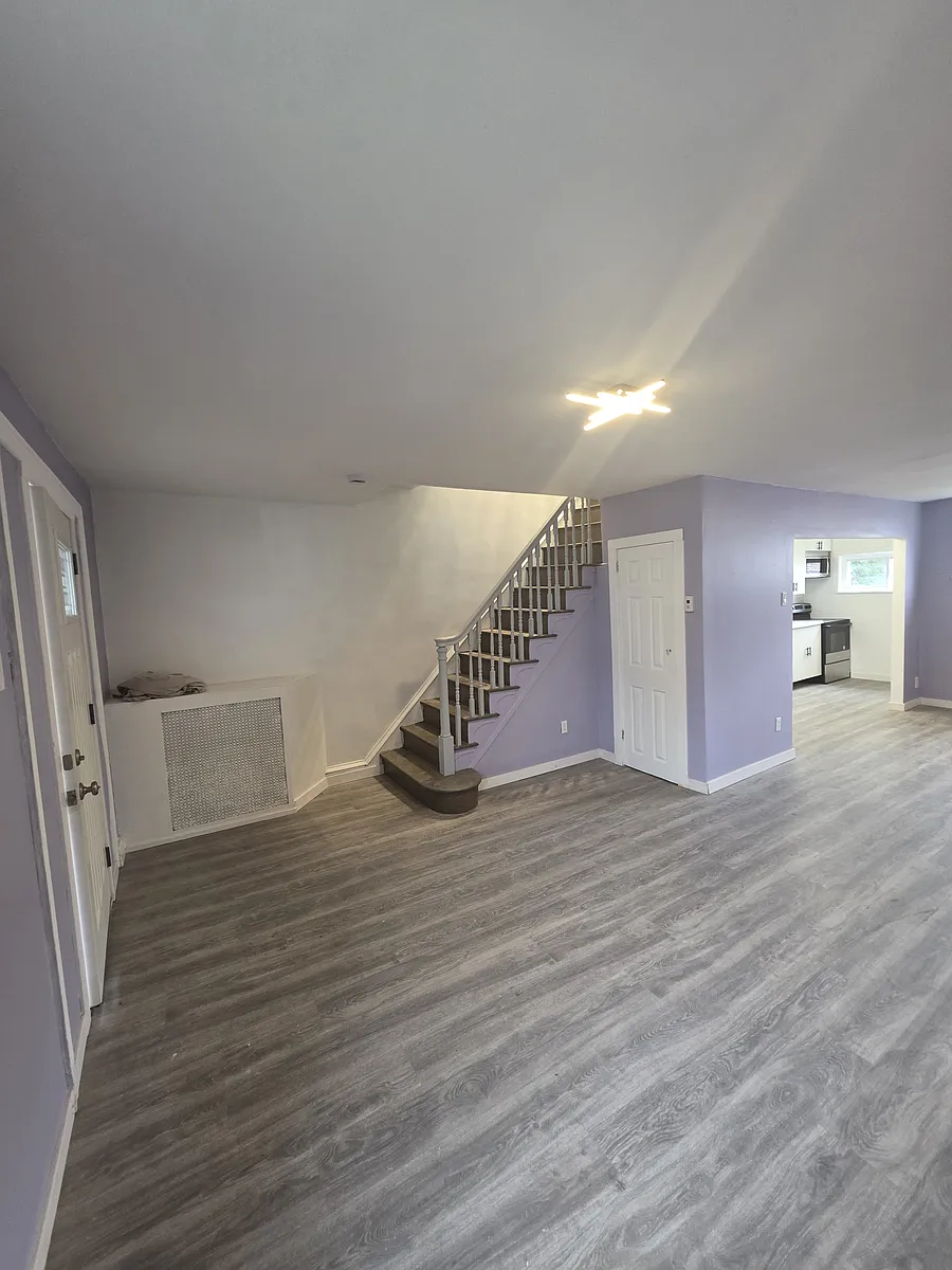 Building Photo - 4125 Maywood St