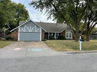 7006 E 95th St, Tulsa, OK 74133
