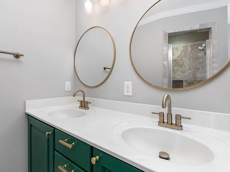 605 Brighton Rd — Photo 17