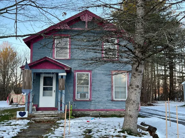 23 Cedar St, Fair Haven, VT 05743