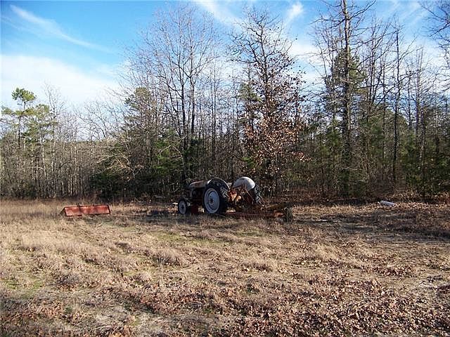1st image of 405 Private Road 7533