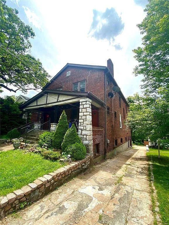 1 bed, 750 sqft, $900 — Photo 1