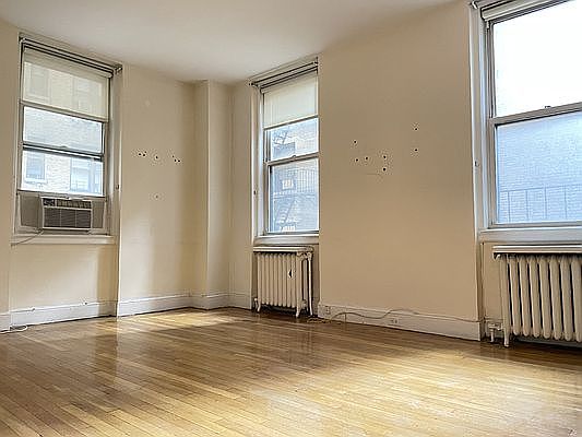 2nd image of 71 Park Ave #5D