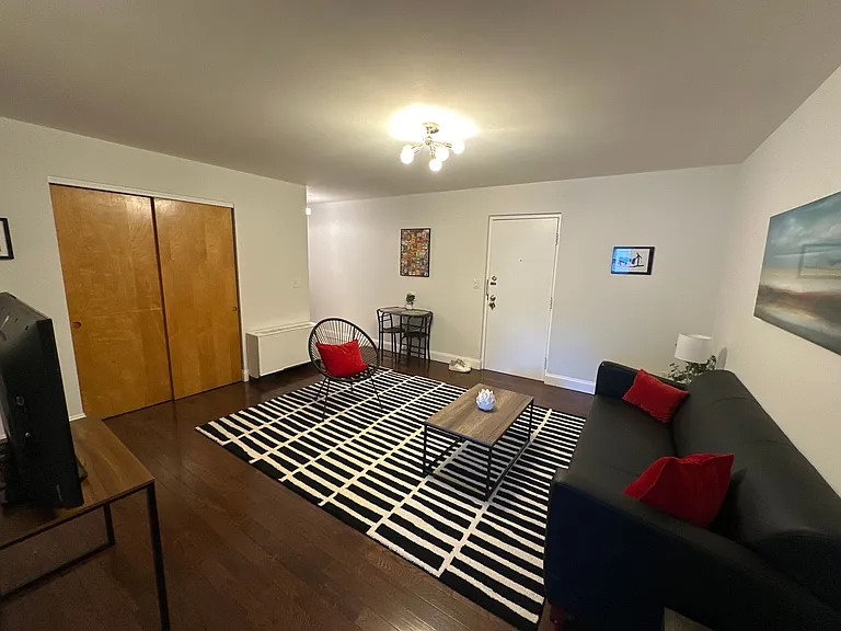 Chittenden Ave 34 UL — Photo 12