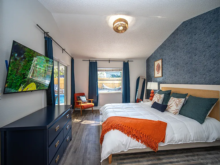 1394 Stonehenge Way — Photo 48