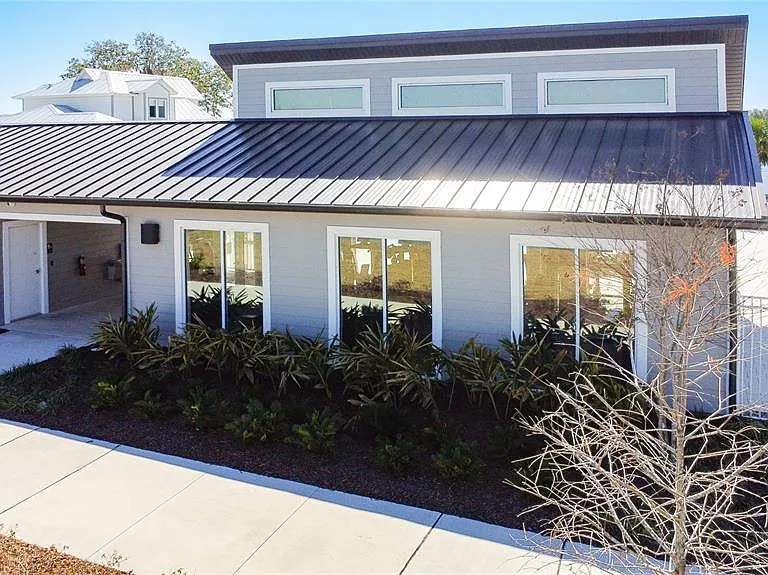 3080 Addison Blvd — Photo 23