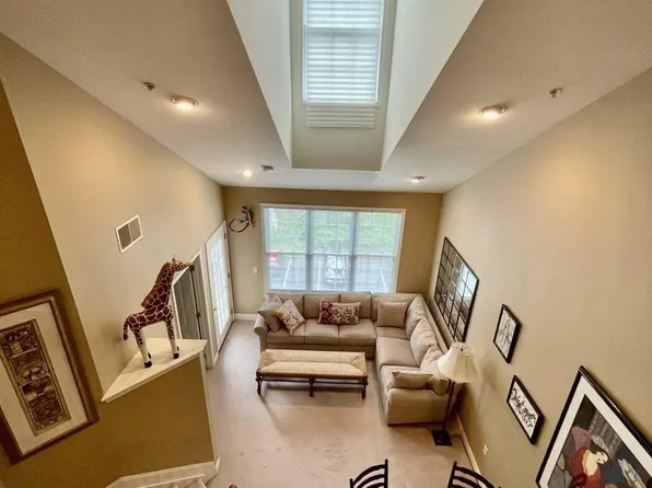 7420 Coventry Ct, Riverdale, NJ 07457