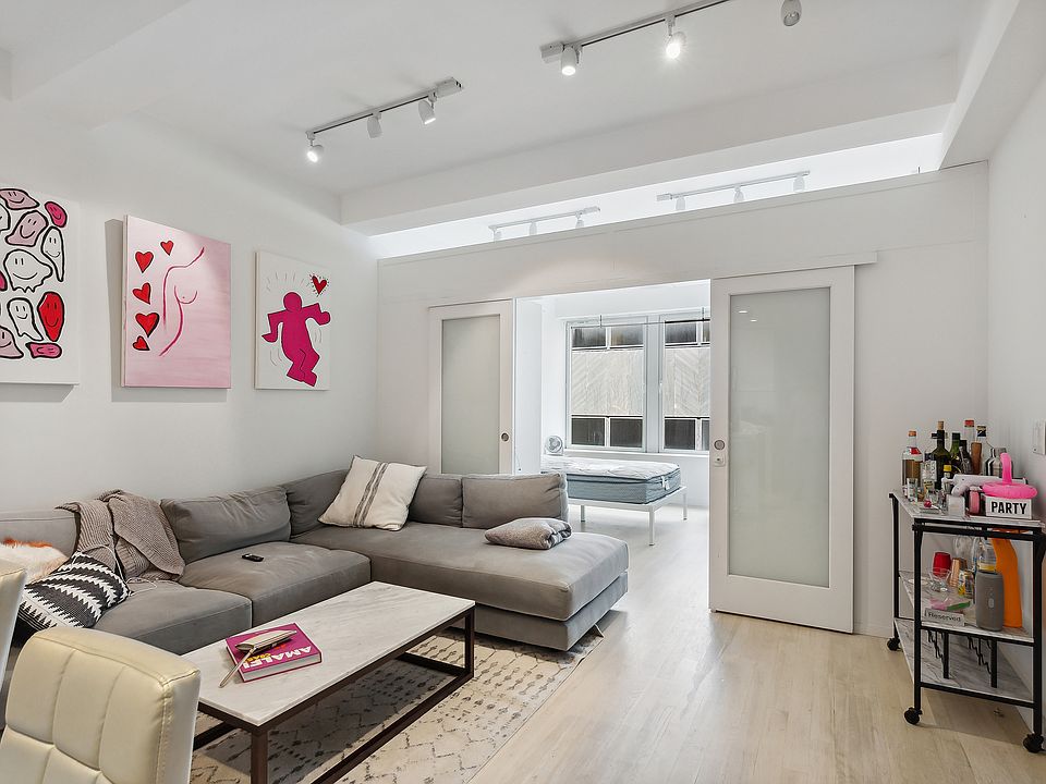 1st image of 90 William St APT 11G