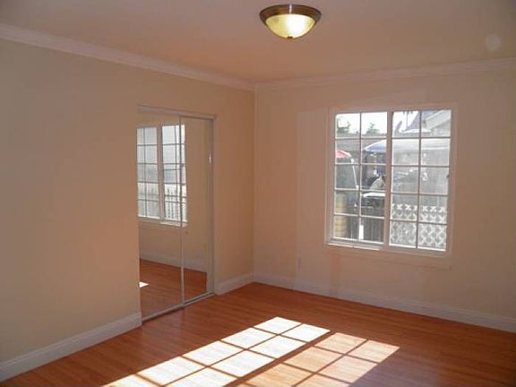 4th image of 786 E Monterey Ave