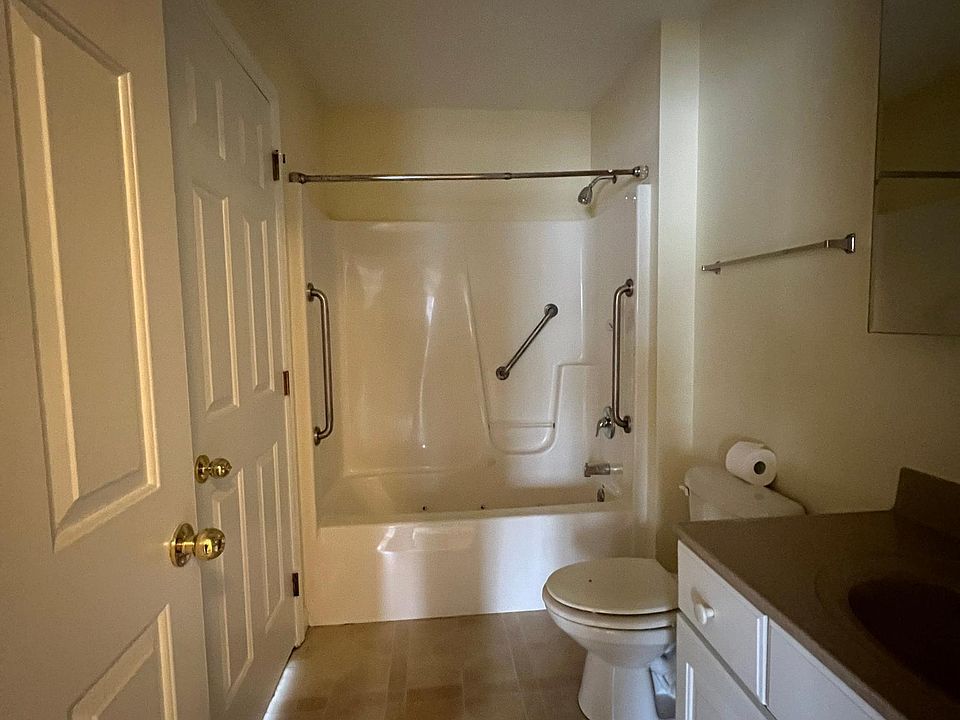 full bath.