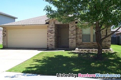 1st image of 2625 Peach Dr