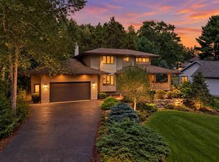 S2925 Fairway Dr, Reedsburg, WI 53959