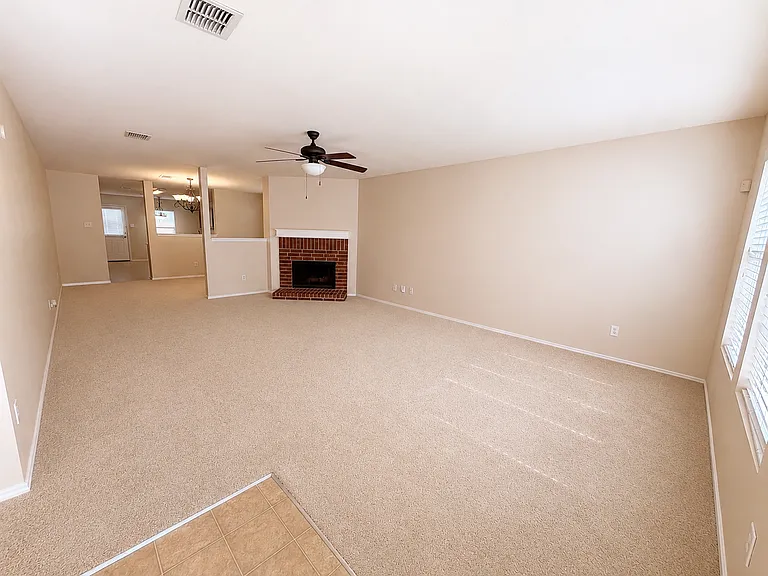 1700 White Rock Ct — Photo 3