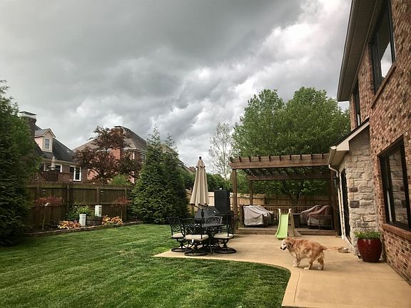 3rd image of 848 Glen Abbey Cir