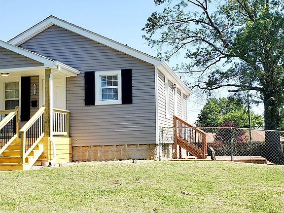 2nd image of 137 Sigsbee Ave