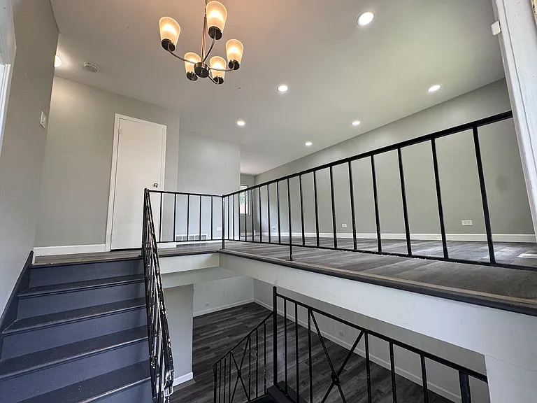22633 Brookwood Dr — Photo 2