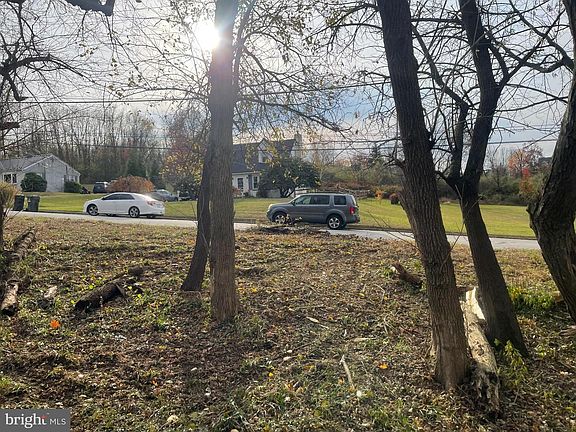 5th image of 17 Cromby Rd