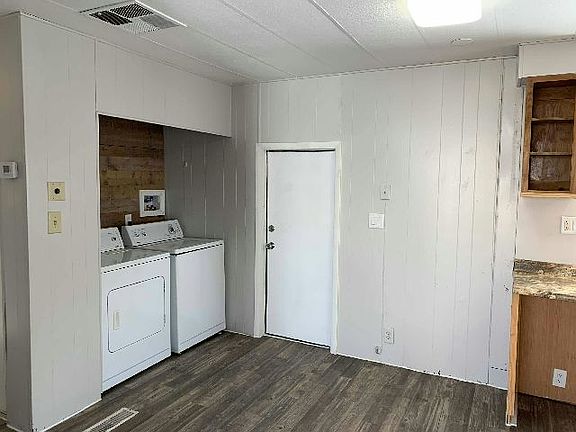 5th image of 3642 Boulder Hwy Trailer 348