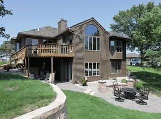 15724 Tradewind Dr, Spirit lake, IA 51360