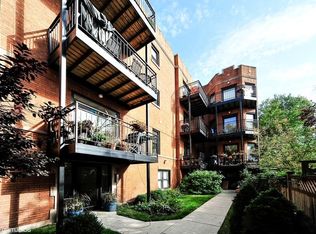 2537 N Sawyer Ave #2B, Chicago, IL 60647