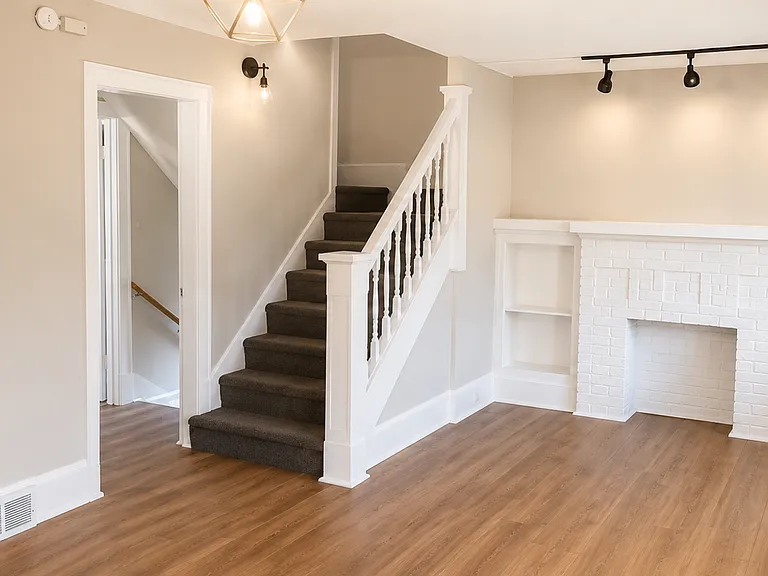80 Hazelwood Ave — Photo 6
